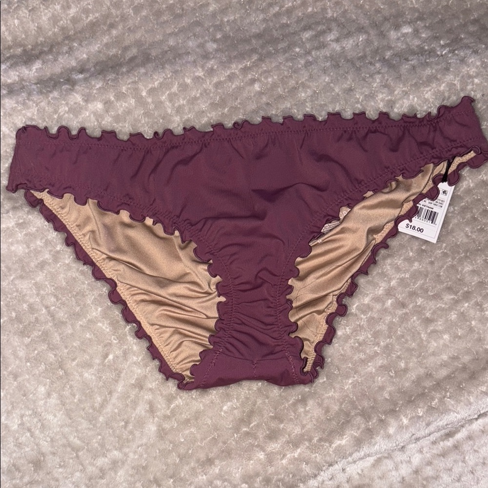 New w/ tags Ruffled Bikini Bottom in Burgundy and Beige